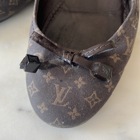 Louis Vuitton Monogram Ballerina Flat—size 37 1/2 - Picture 2 of 14